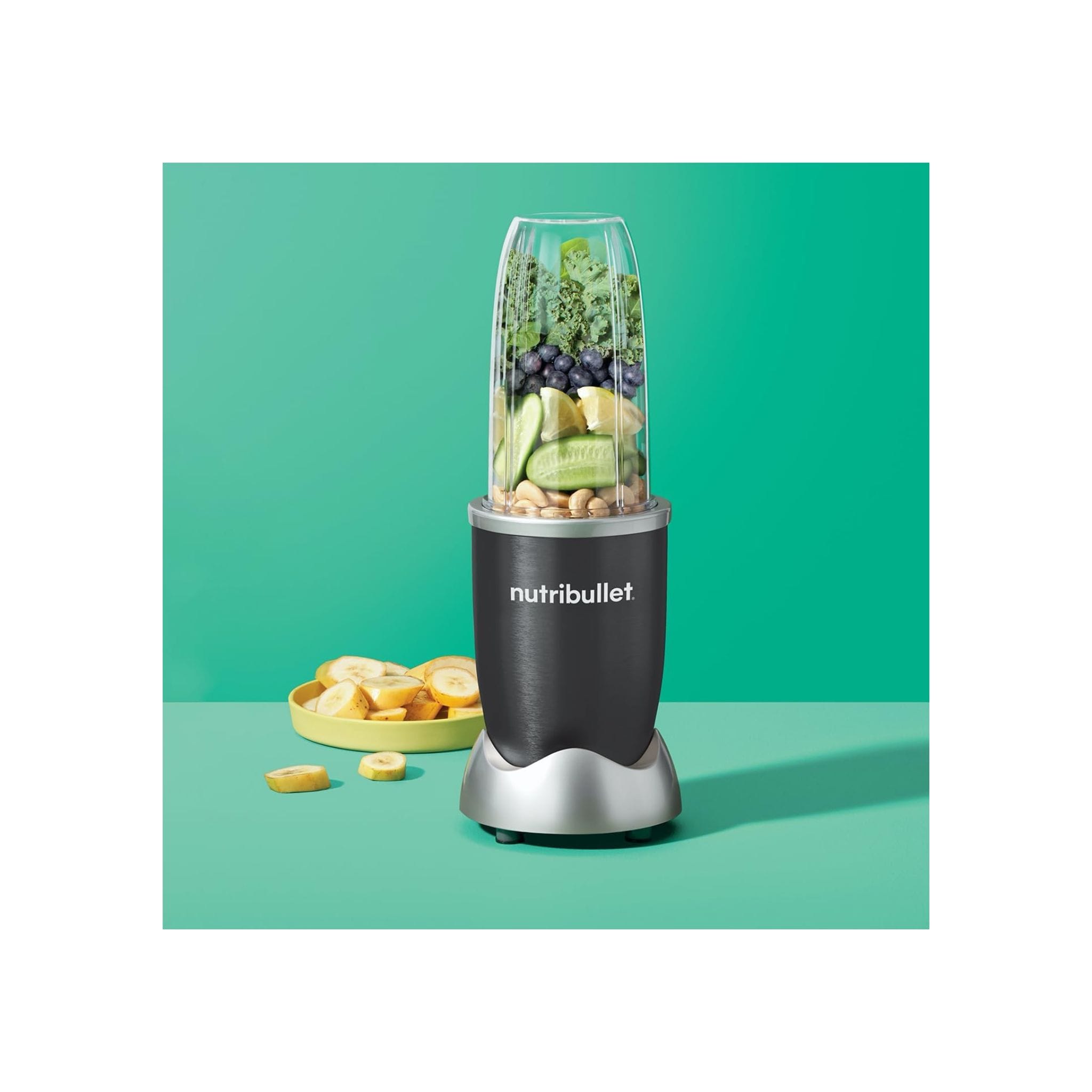 Nutribullet Blenders Nutribullet 600 Series Blender with Deluxe Kit - Black